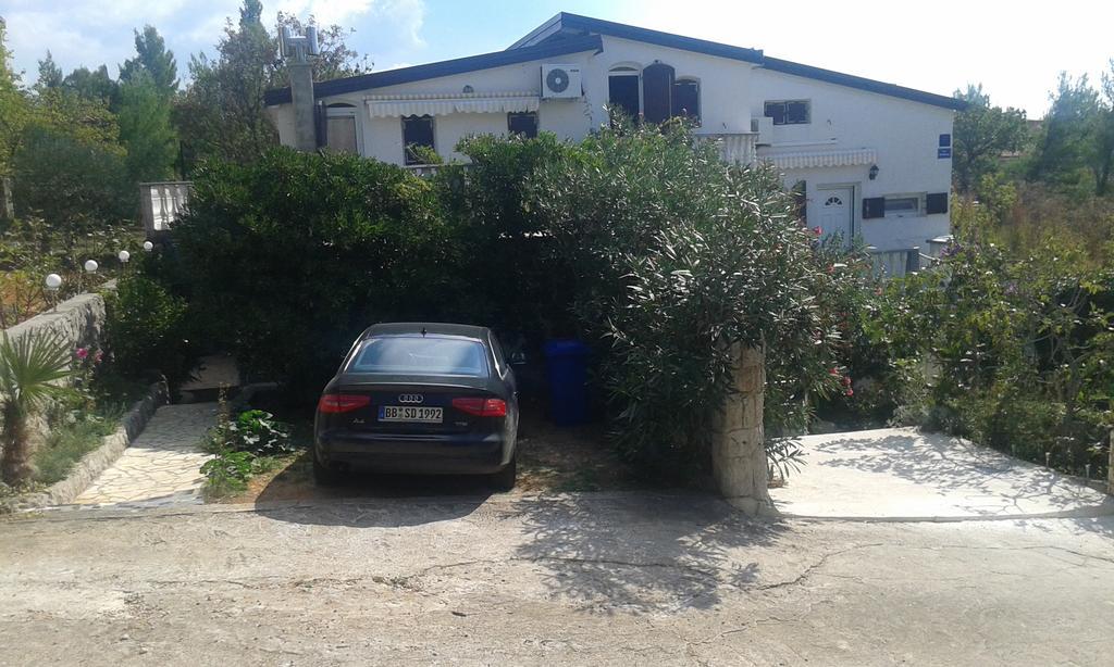 Apartmani Marija Starigrad Paklenica Dış mekan fotoğraf