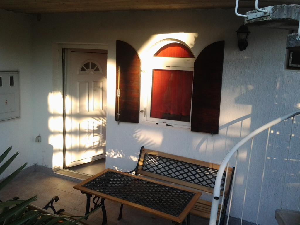 Apartmani Marija Starigrad Paklenica Dış mekan fotoğraf