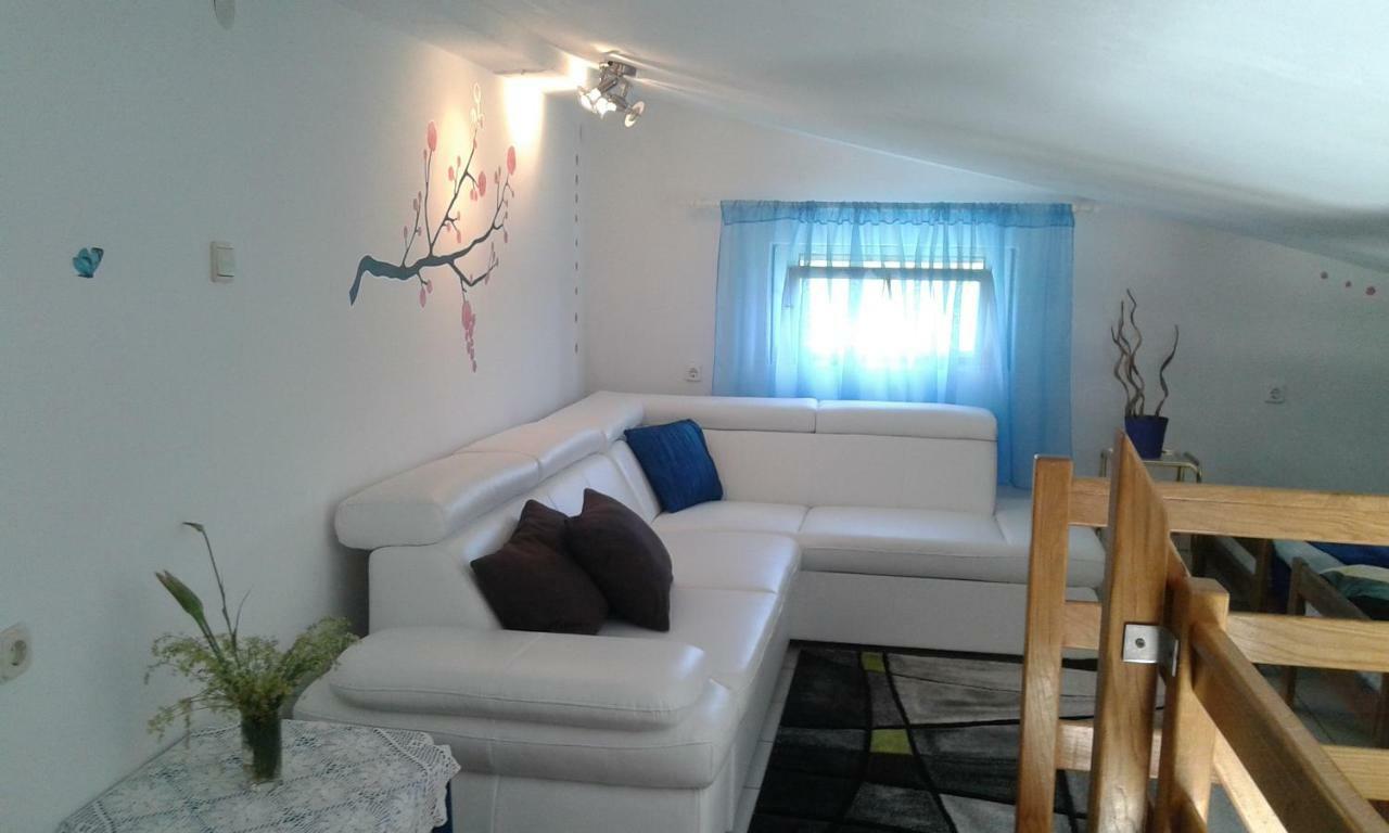 Apartmani Marija Starigrad Paklenica Dış mekan fotoğraf