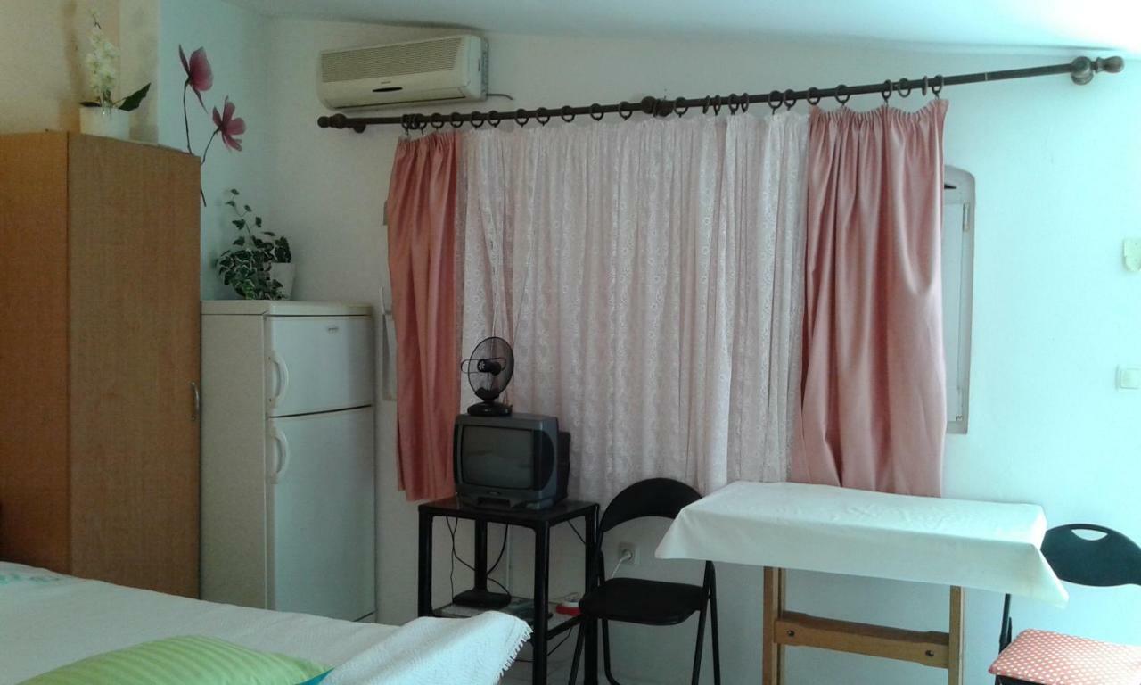 Apartmani Marija Starigrad Paklenica Dış mekan fotoğraf