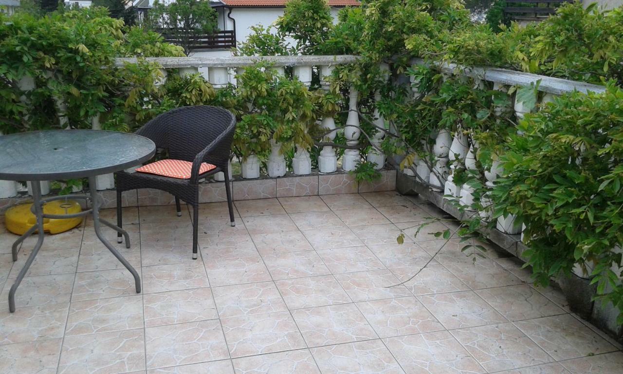Apartmani Marija Starigrad Paklenica Dış mekan fotoğraf